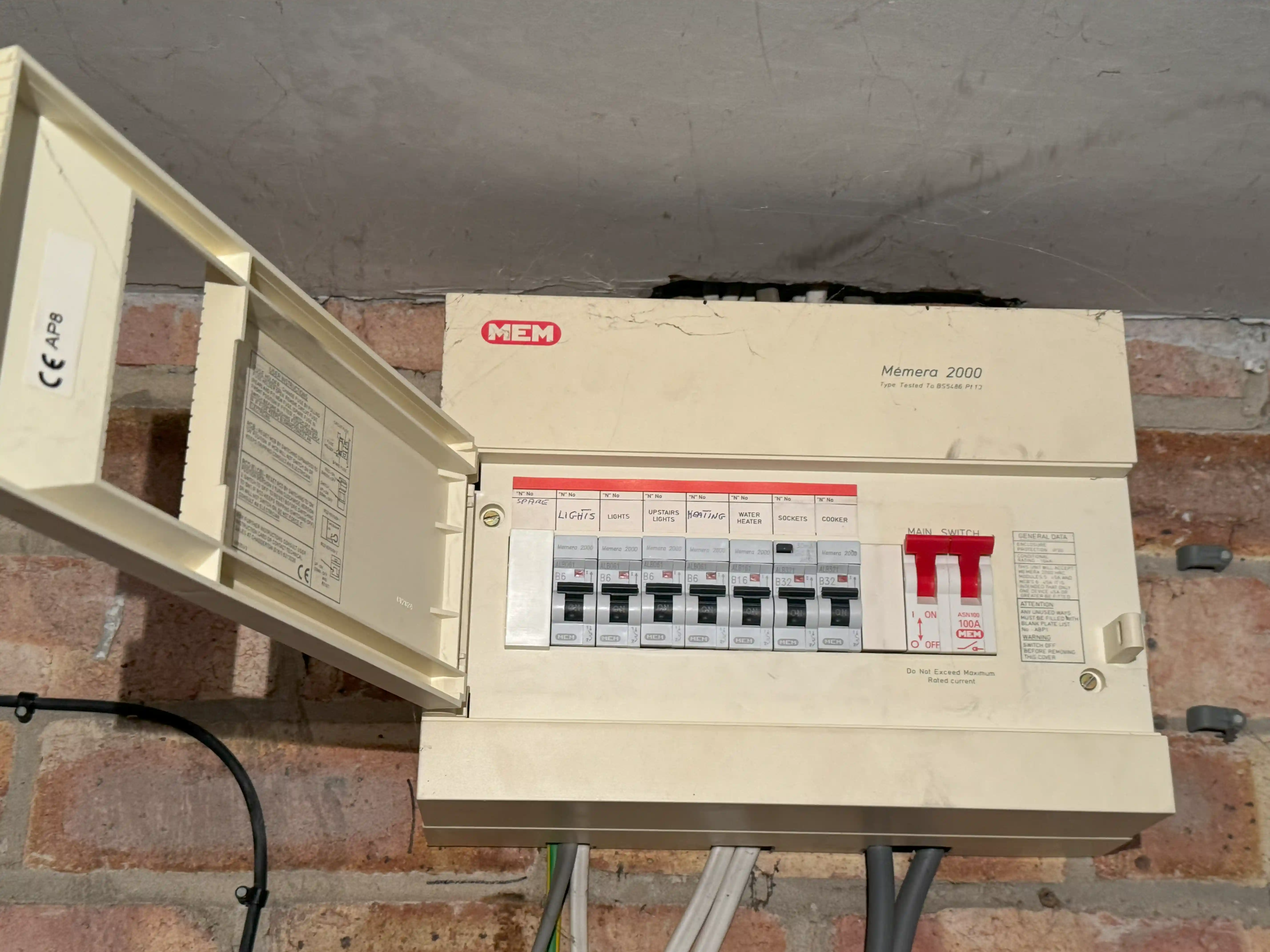 Emergency Electrical Service - 24/7 Assistance